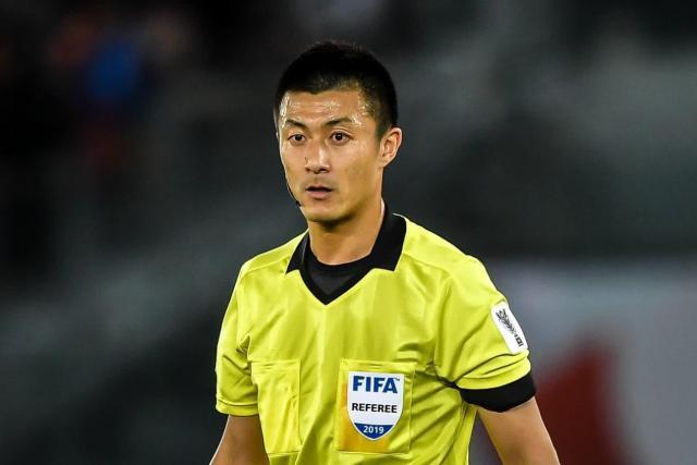 中国男裁判时隔17年再进世界大赛!傅明将执法奥运